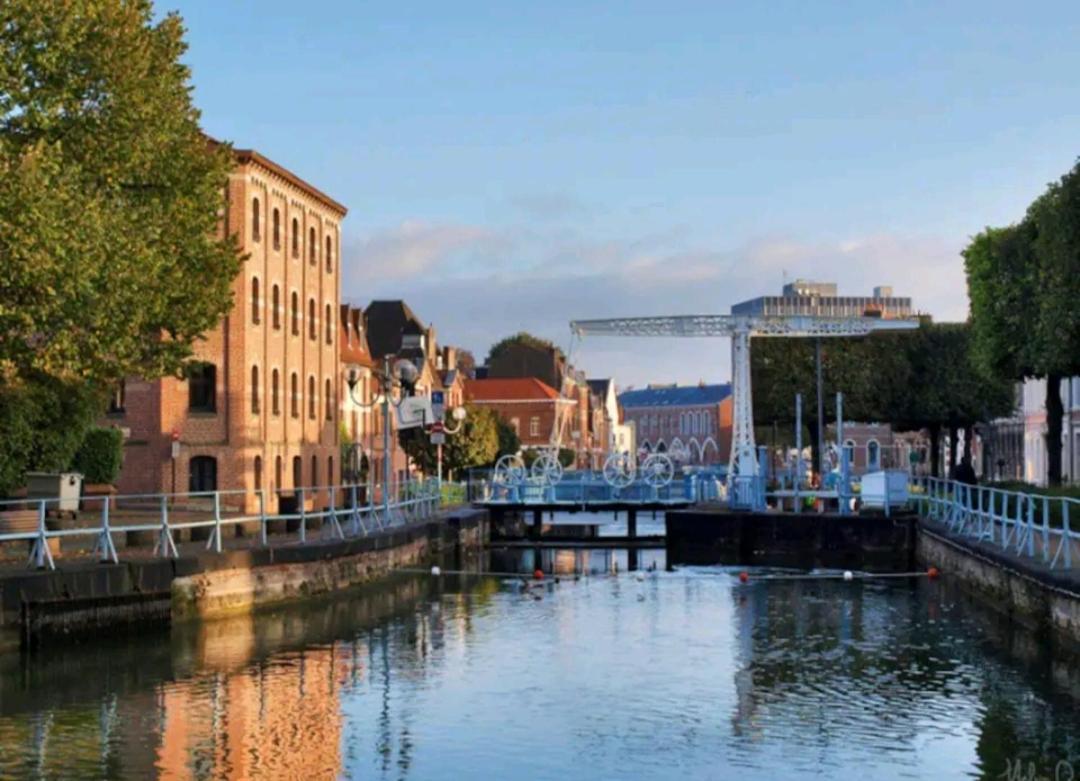 Ferienwohnung Le Petit Gayant Douai Exterior foto